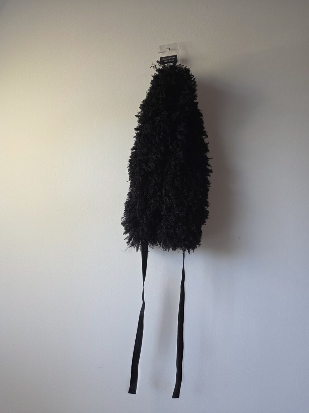 NWT Simply Vera Wang Black Curly Faux Fur Shearling Collar Scarf Ribbon Wrap